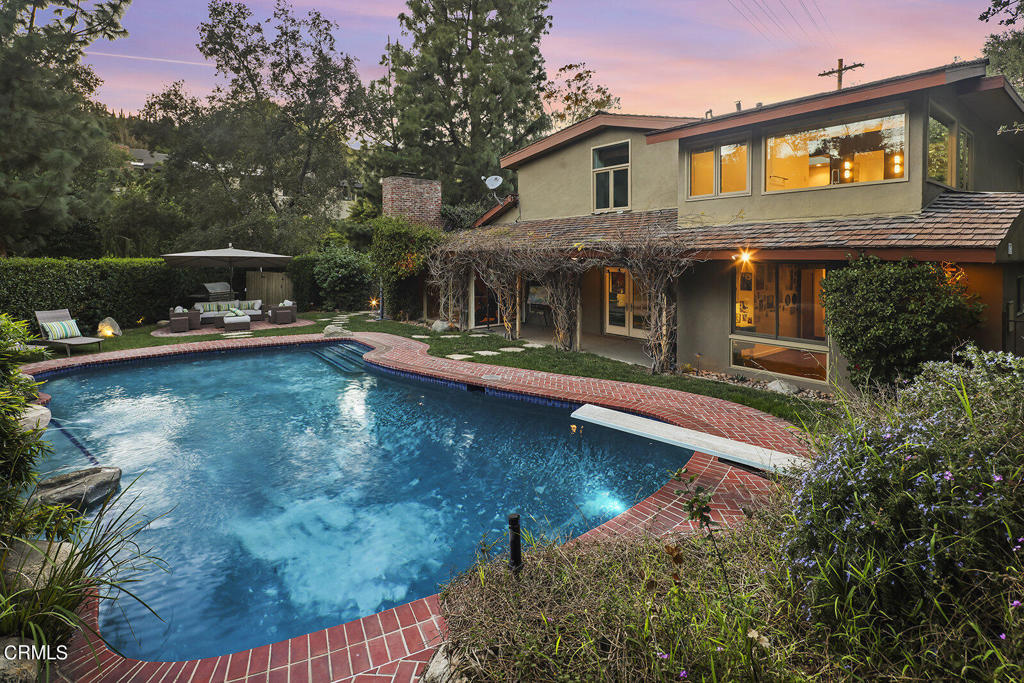 1066 Kewen Drive