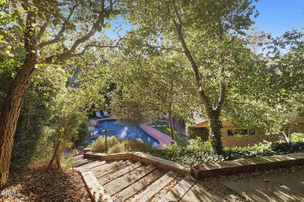 1066 Kewen Drive