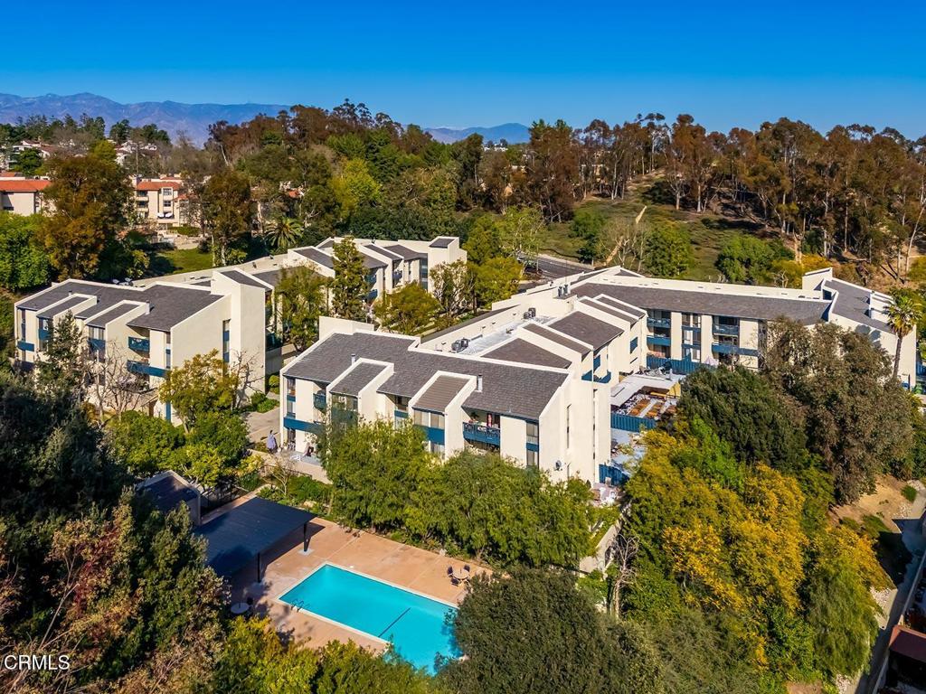 4041 Via Marisol 204