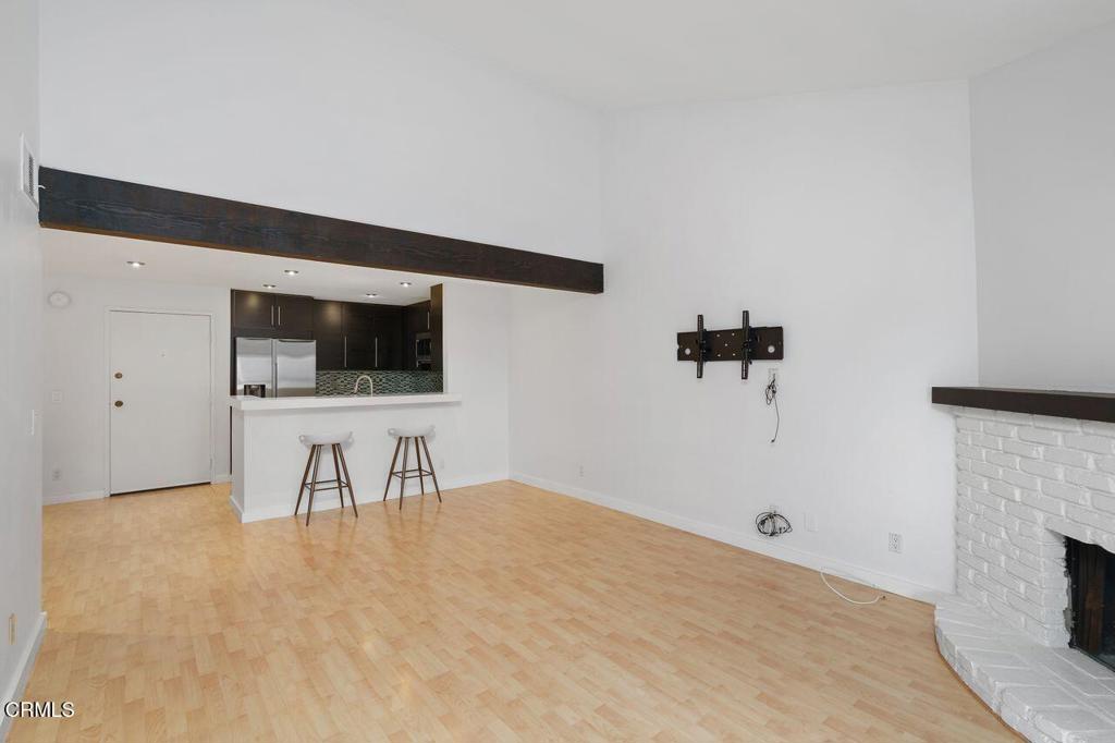 15155 Sherman Way 57