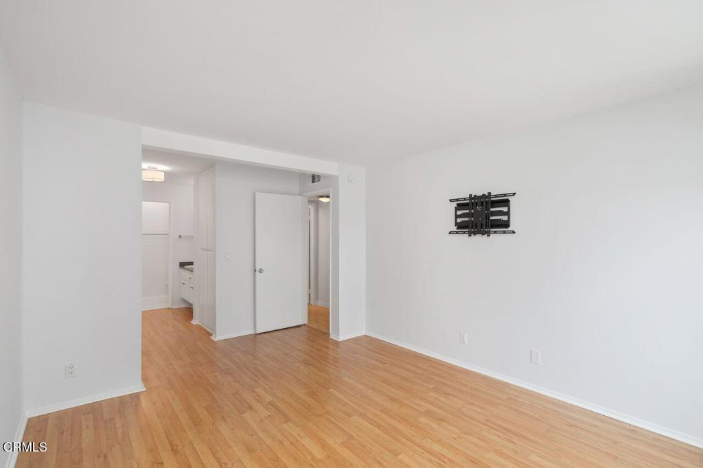 15155 Sherman Way 57