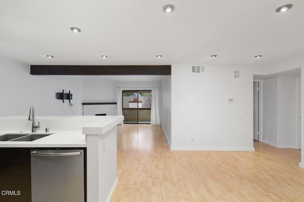 15155 Sherman Way 57