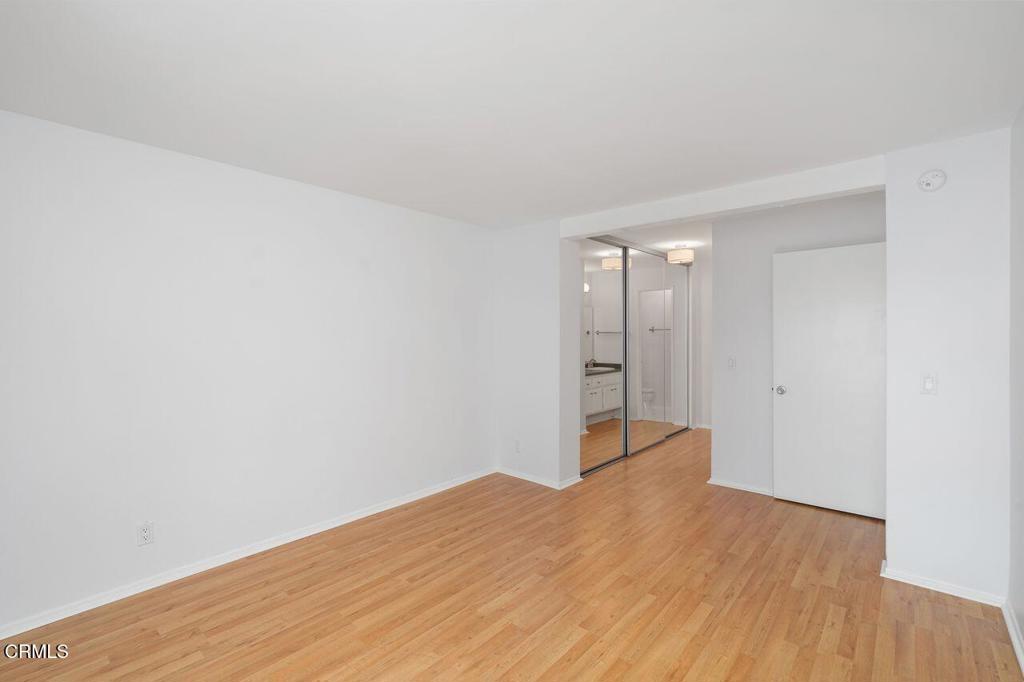 15155 Sherman Way 57