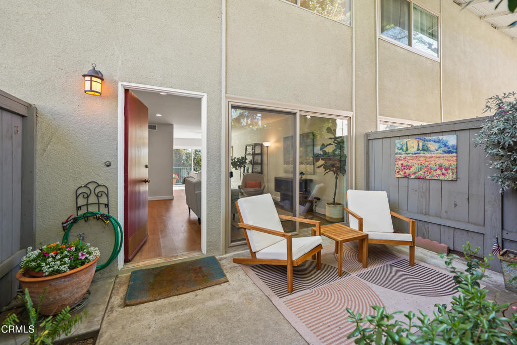 708 W Sierra Madre Boulevard 38