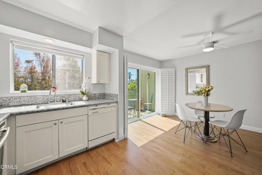 708 W Sierra Madre Boulevard 38