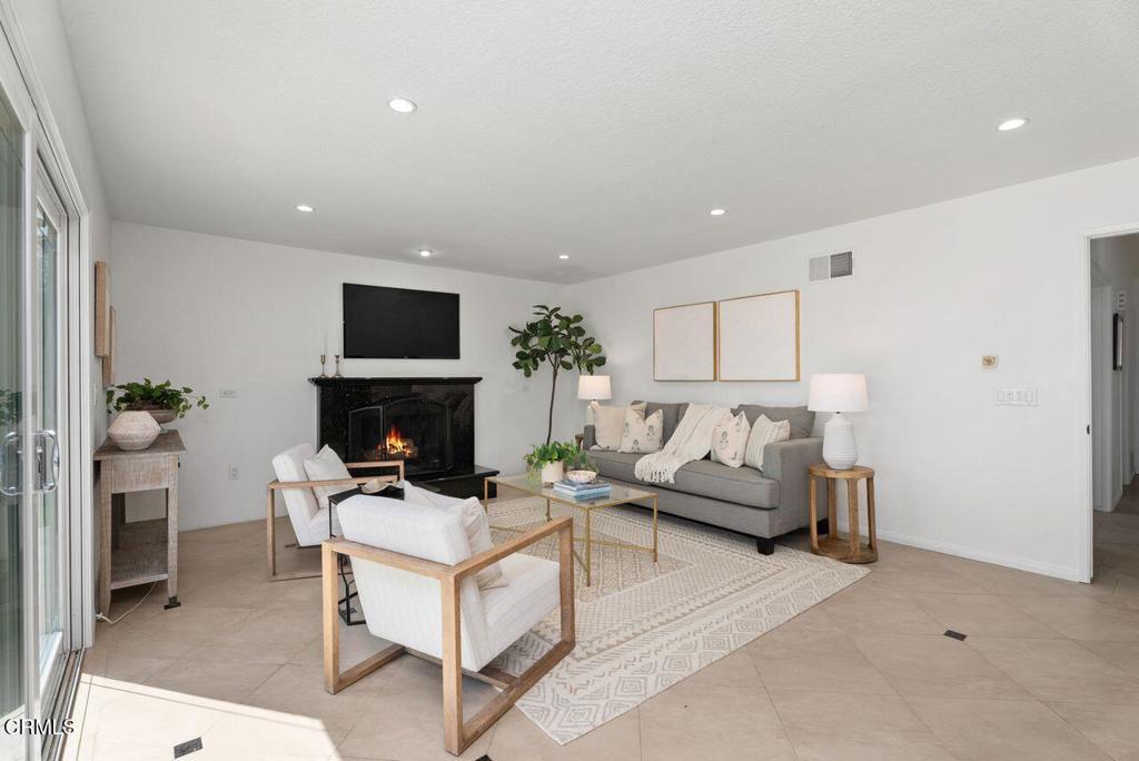 19082 Plum Tree Lane