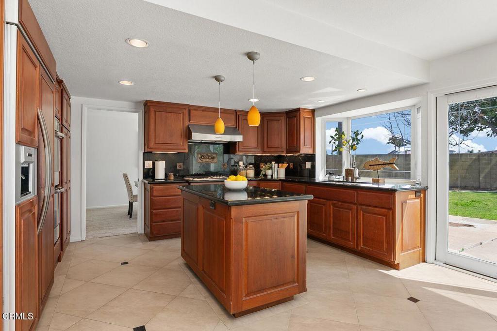 19082 Plum Tree Lane