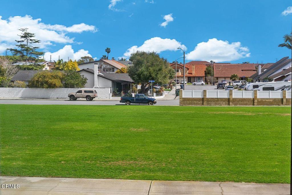 19082 Plum Tree Lane