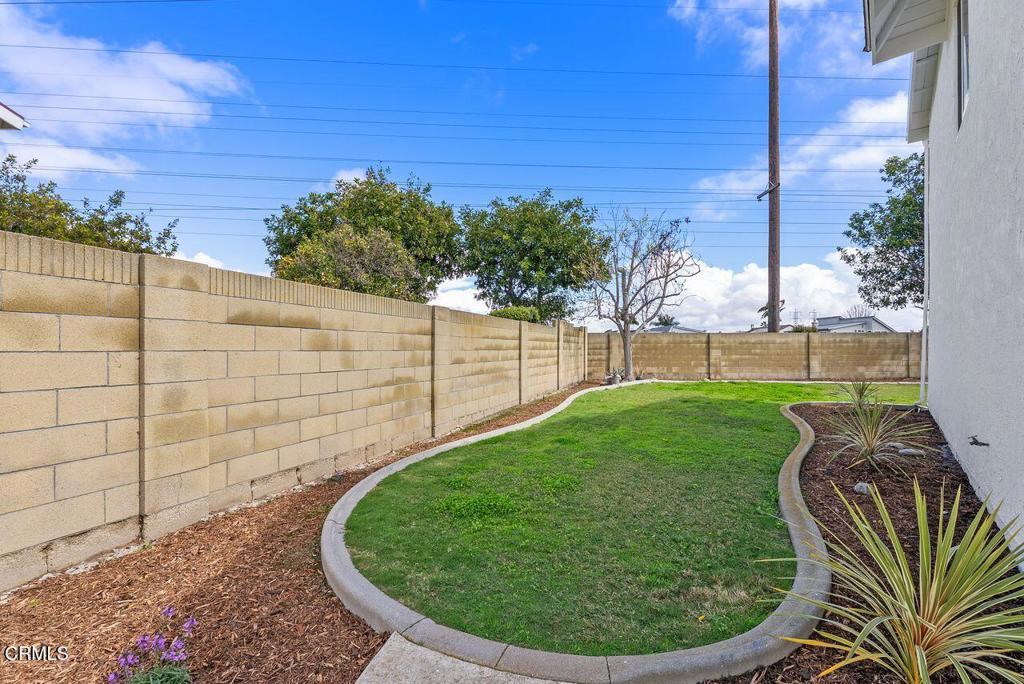 19082 Plum Tree Lane