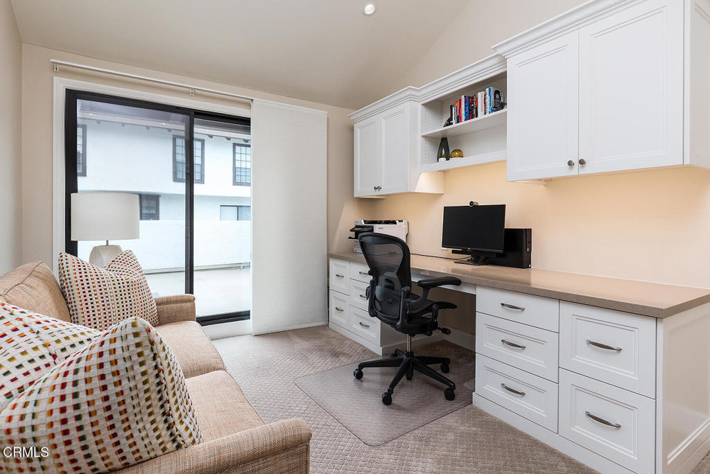 1202 Indiana Avenue 8