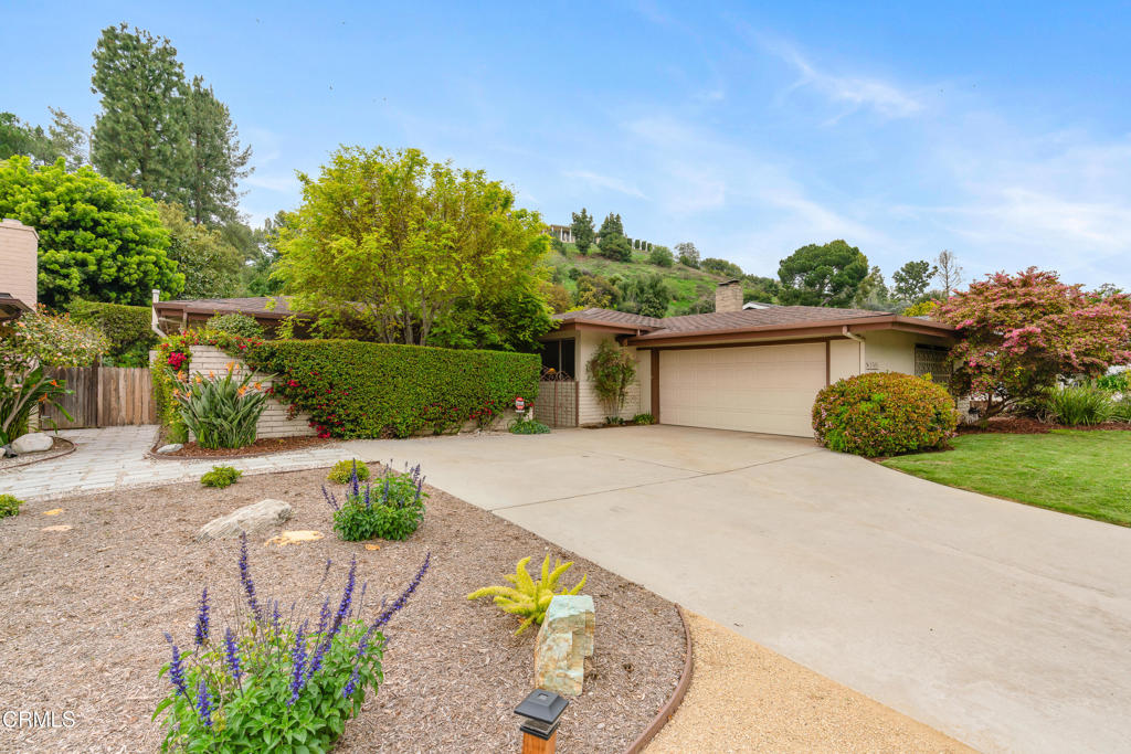 1743 Via Del Rey