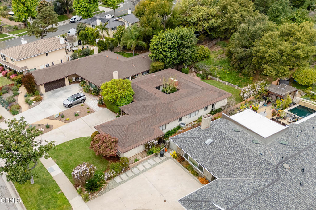 1743 Via Del Rey