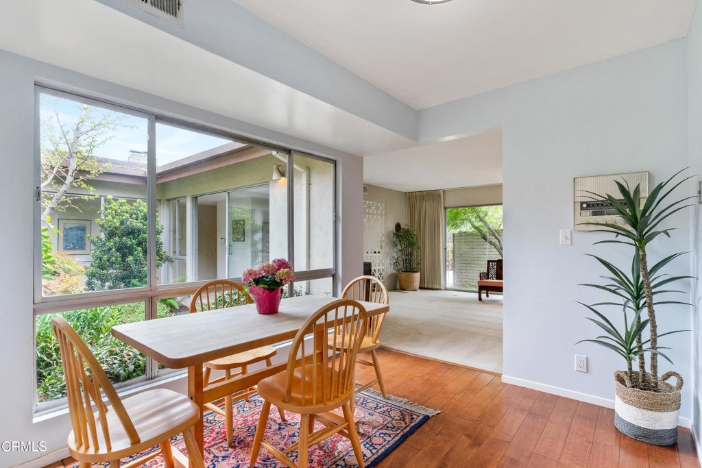 1743 Via Del Rey