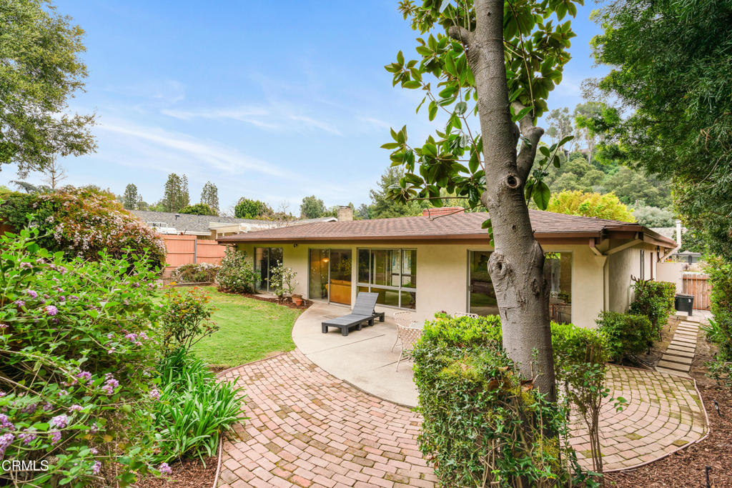 1743 Via Del Rey