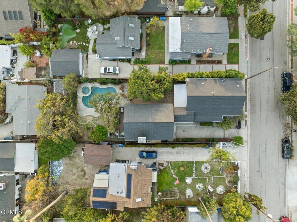30 W Laurel Avenue