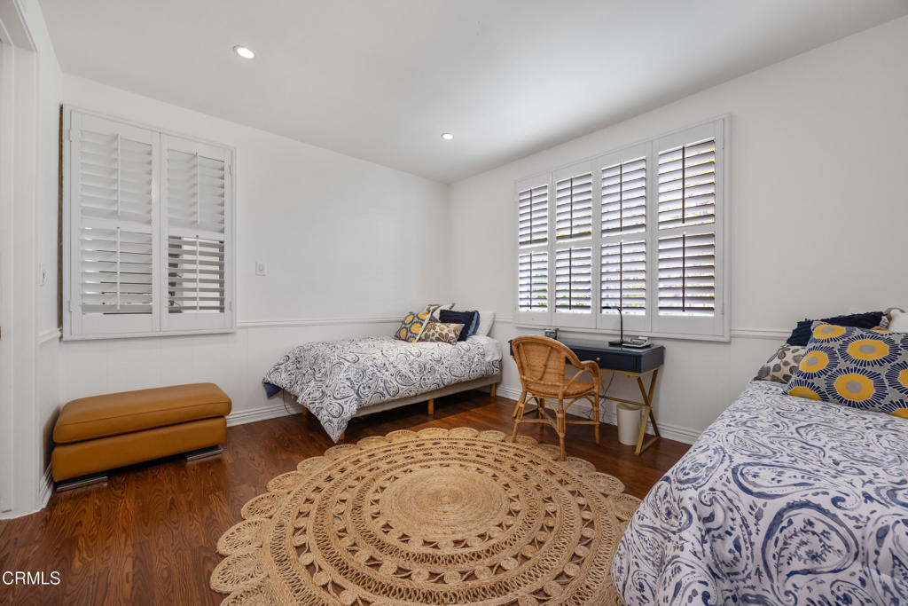 380 S Orange Grove Boulevard 6