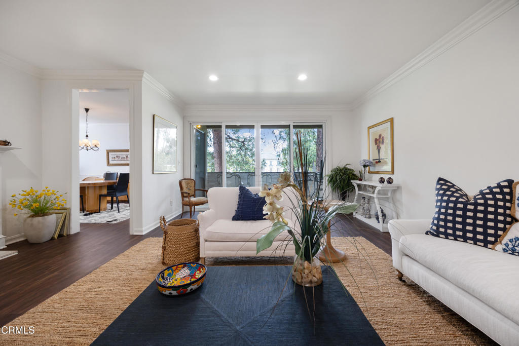 380 S Orange Grove Boulevard 6