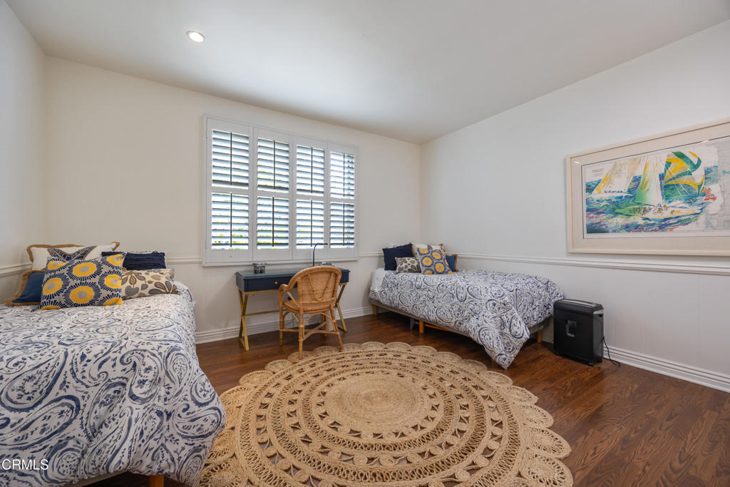 380 S Orange Grove Boulevard 6