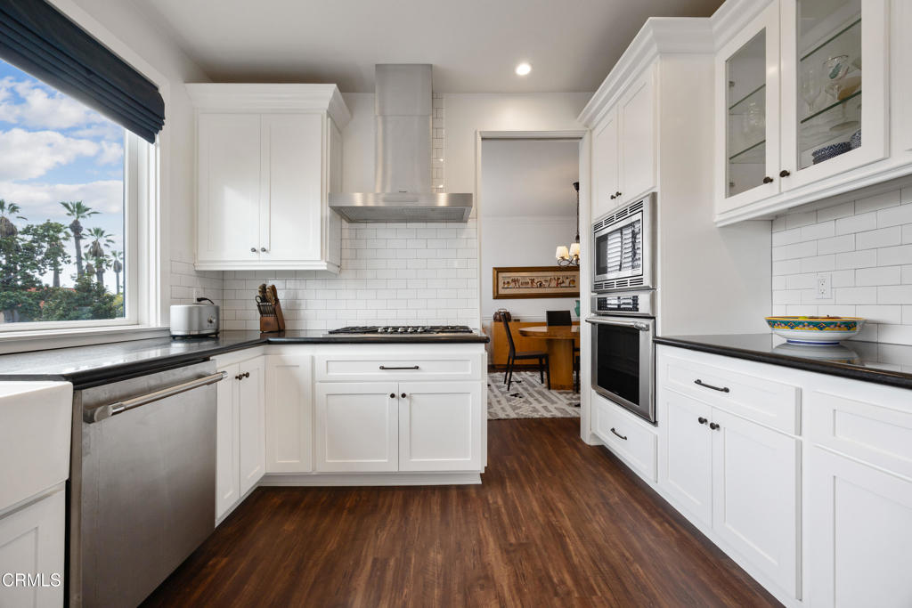 380 S Orange Grove Boulevard 6