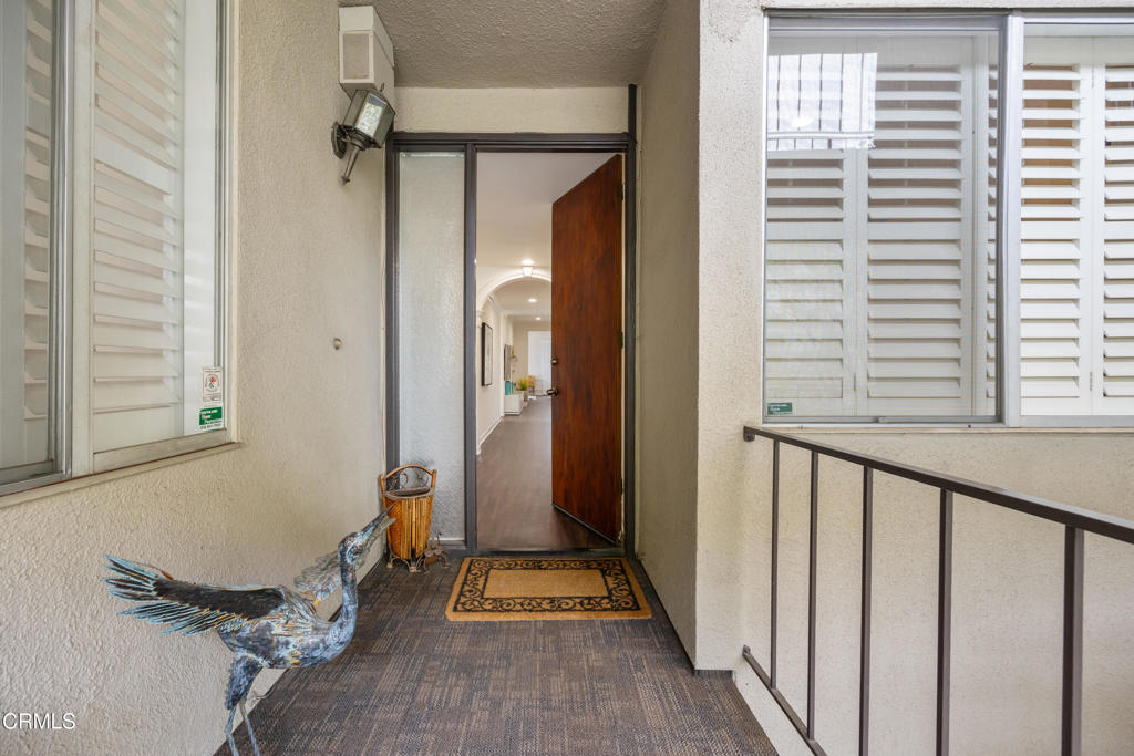 380 S Orange Grove Boulevard 6