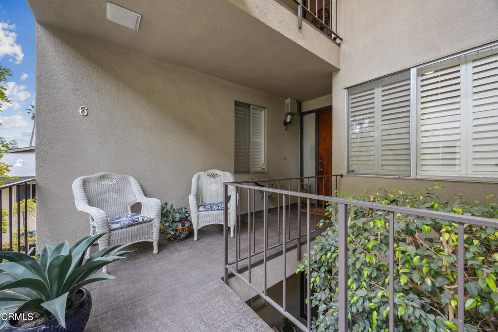 380 S Orange Grove Boulevard 6