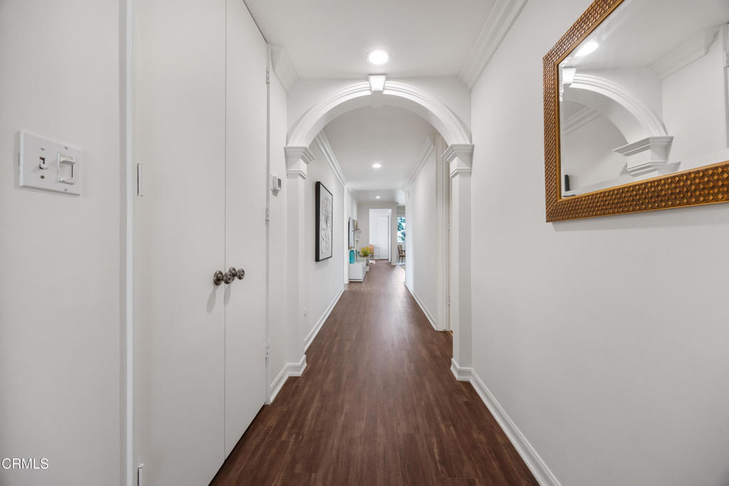 380 S Orange Grove Boulevard 6