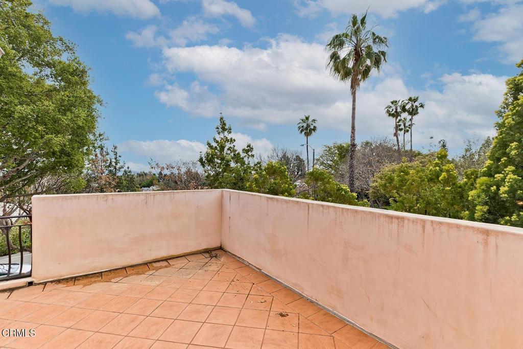 868 Braewood Court