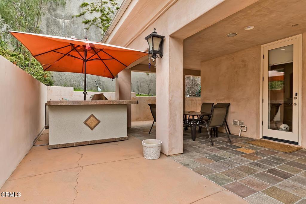 868 Braewood Court