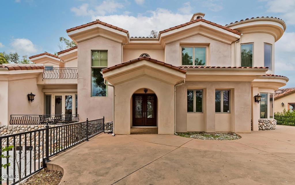 868 Braewood Court