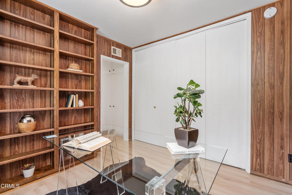 23272 Strathern Street