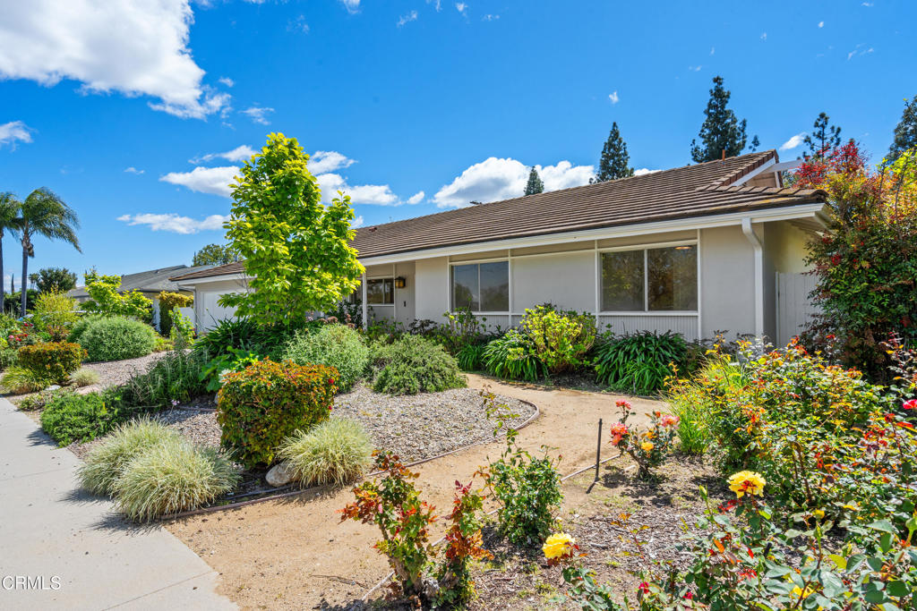 23272 Strathern Street