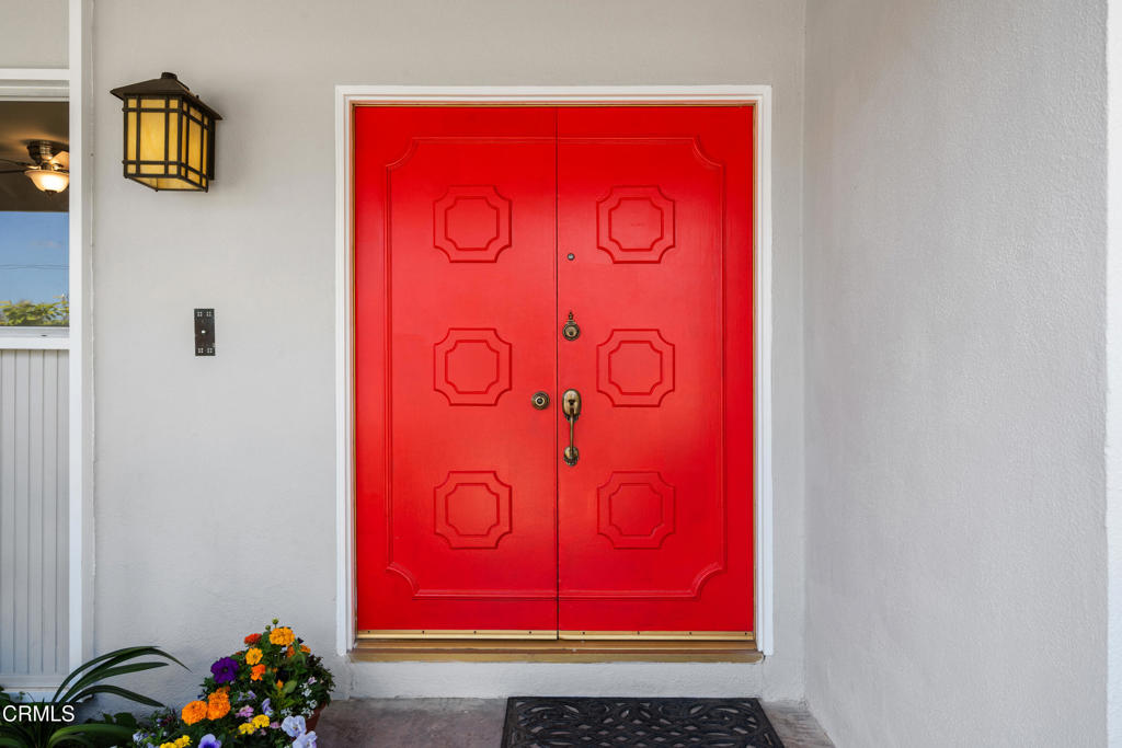 23272 Strathern Street