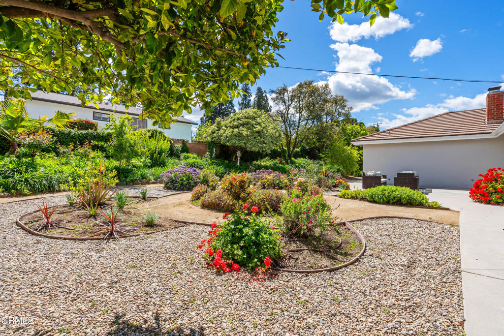 23272 Strathern Street