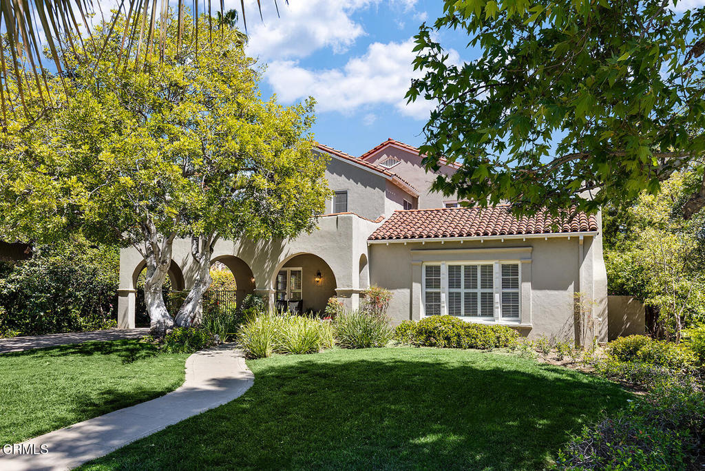 1220 Wentworth Avenue