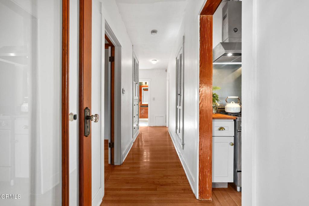 1393 N Mentor Avenue