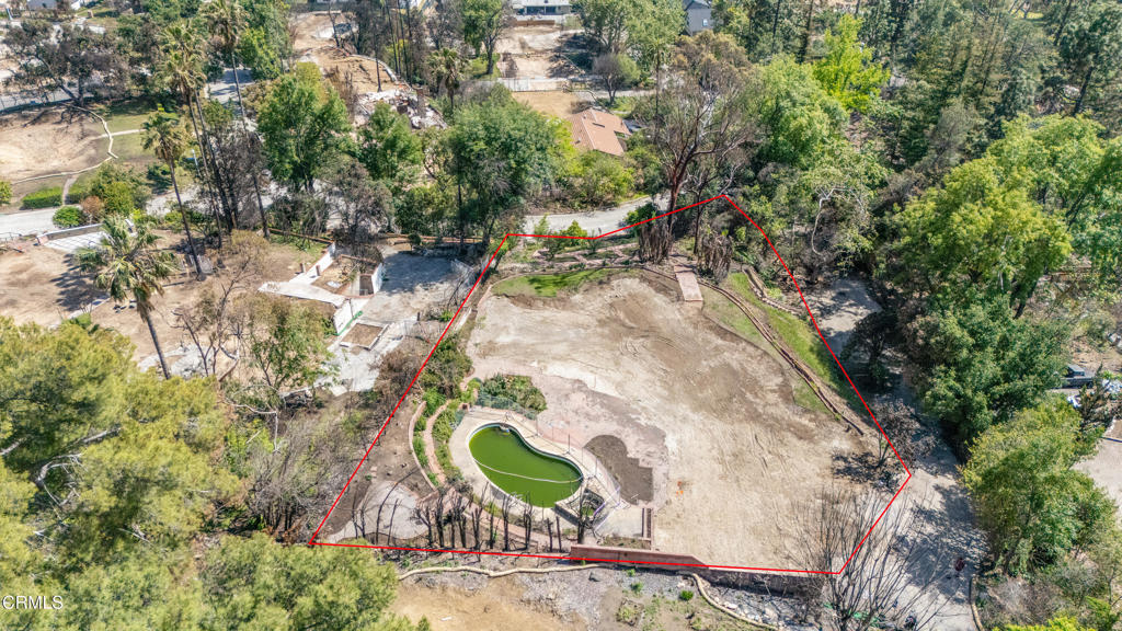 1437 Crest Drive