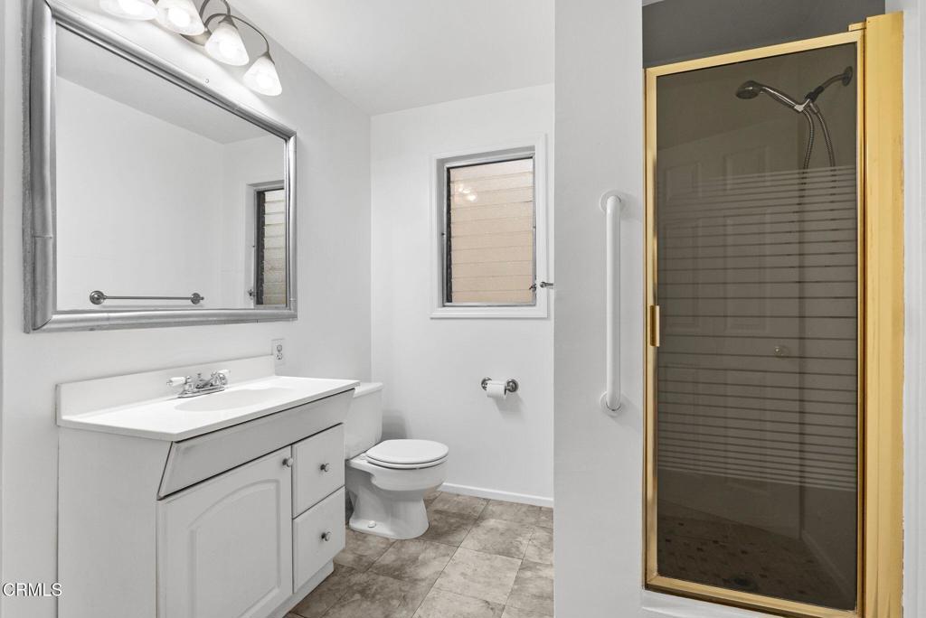 2102 N Eastern Avenue