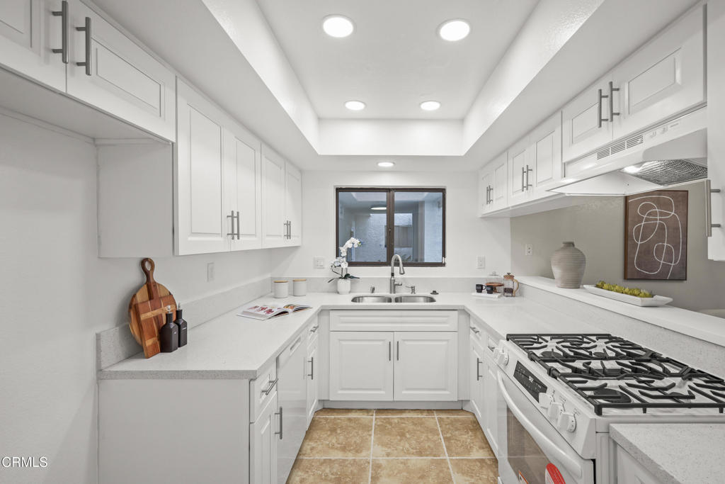 653 Park Shadow Court