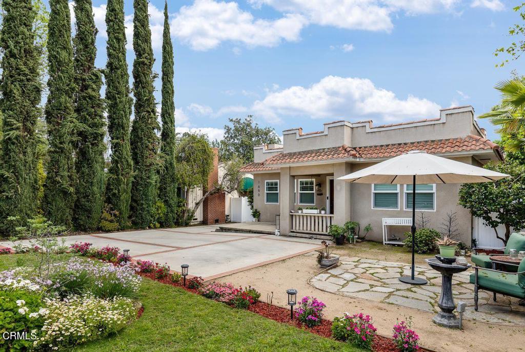 1650 E Orange Grove Boulevard