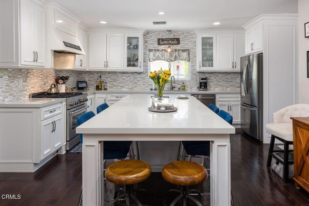 1650 E Orange Grove Boulevard