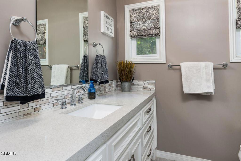 1650 E Orange Grove Boulevard