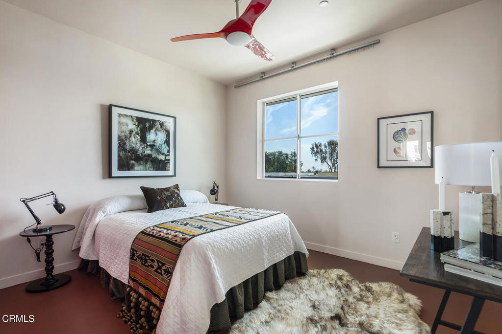 217 S Marengo Avenue 404