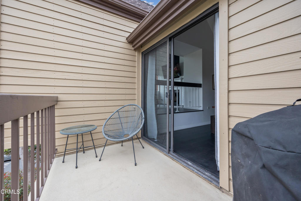 835 S Lucerne Boulevard 301