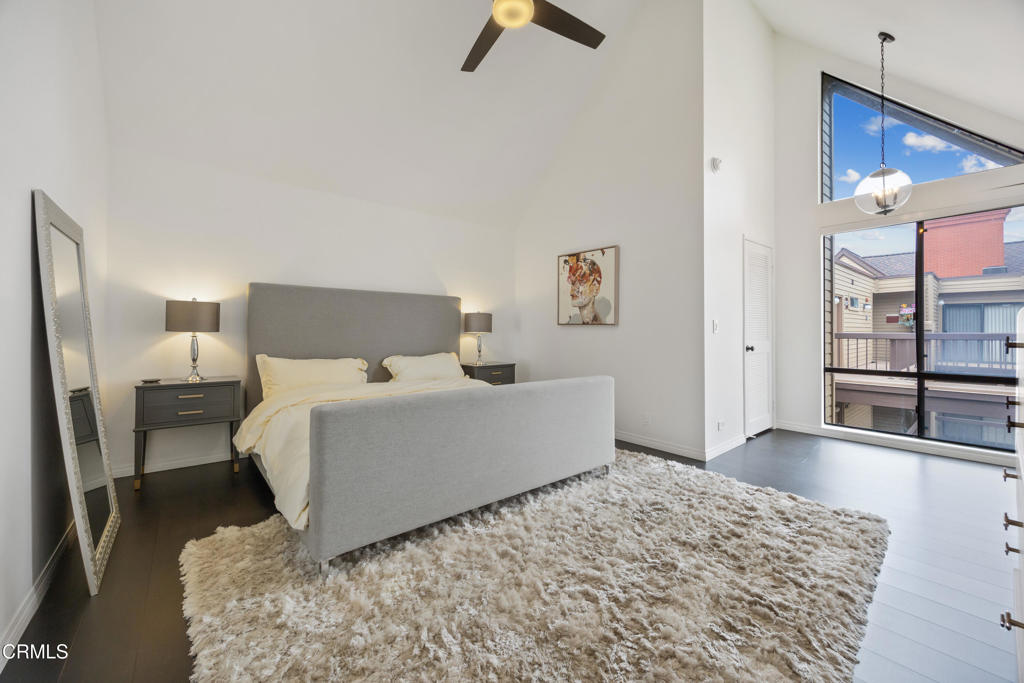 835 S Lucerne Boulevard 301