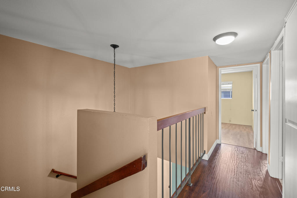 848 W Huntington Drive 4