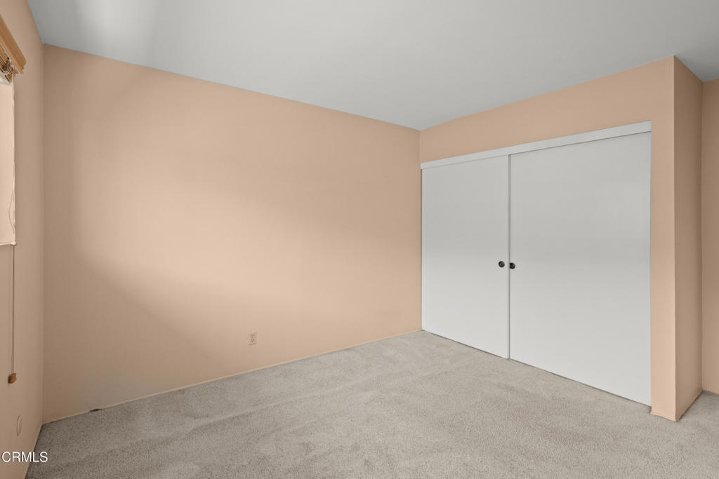 848 W Huntington Drive 4