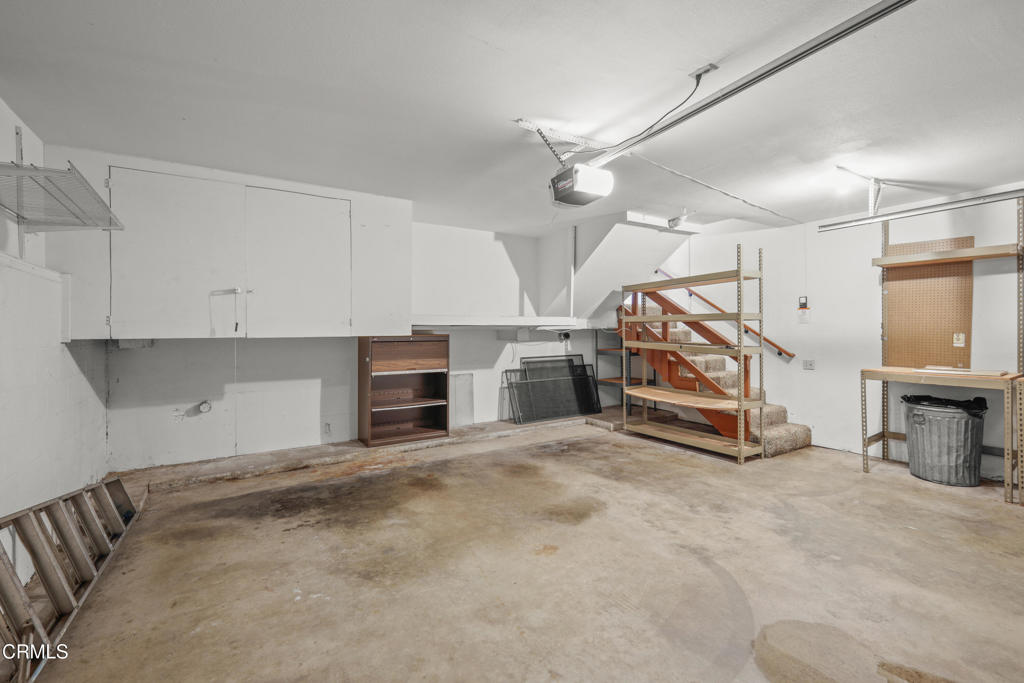 848 W Huntington Drive 4