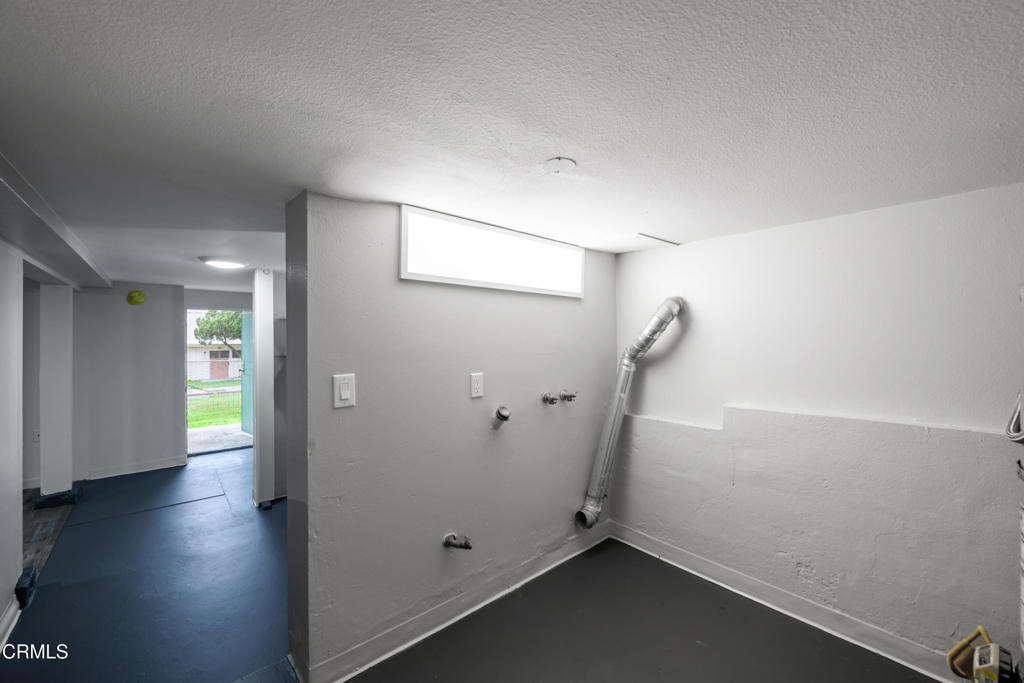 2728 N Eastern Avenue