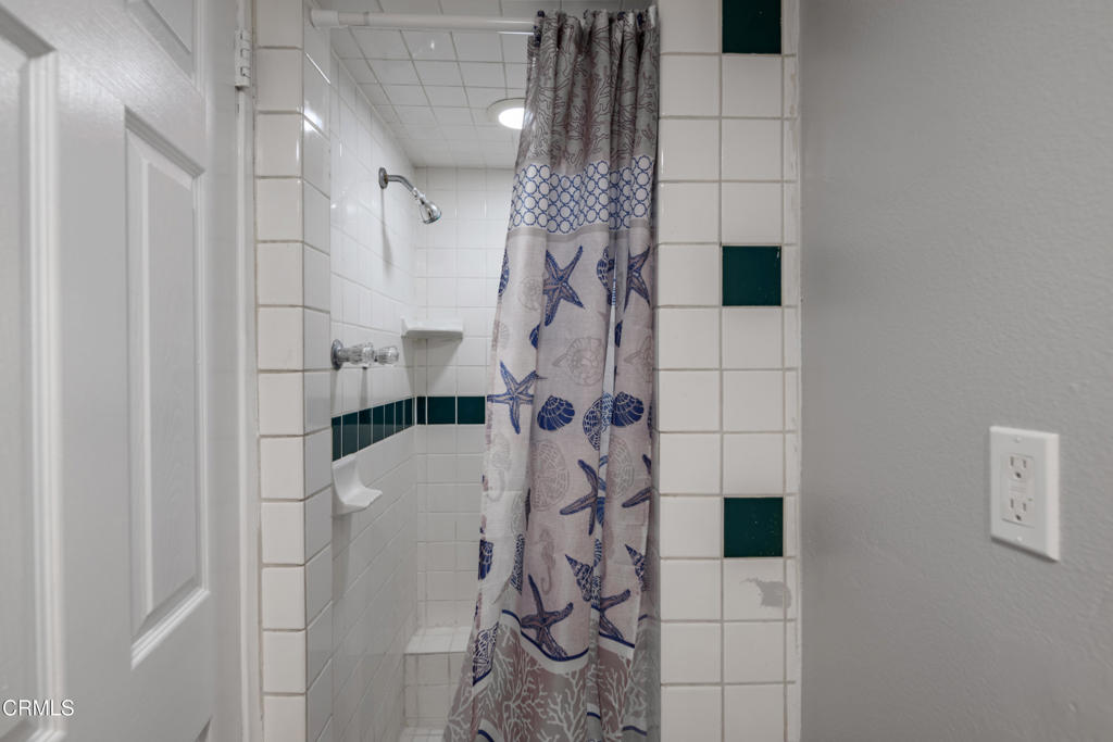 2728 N Eastern Avenue