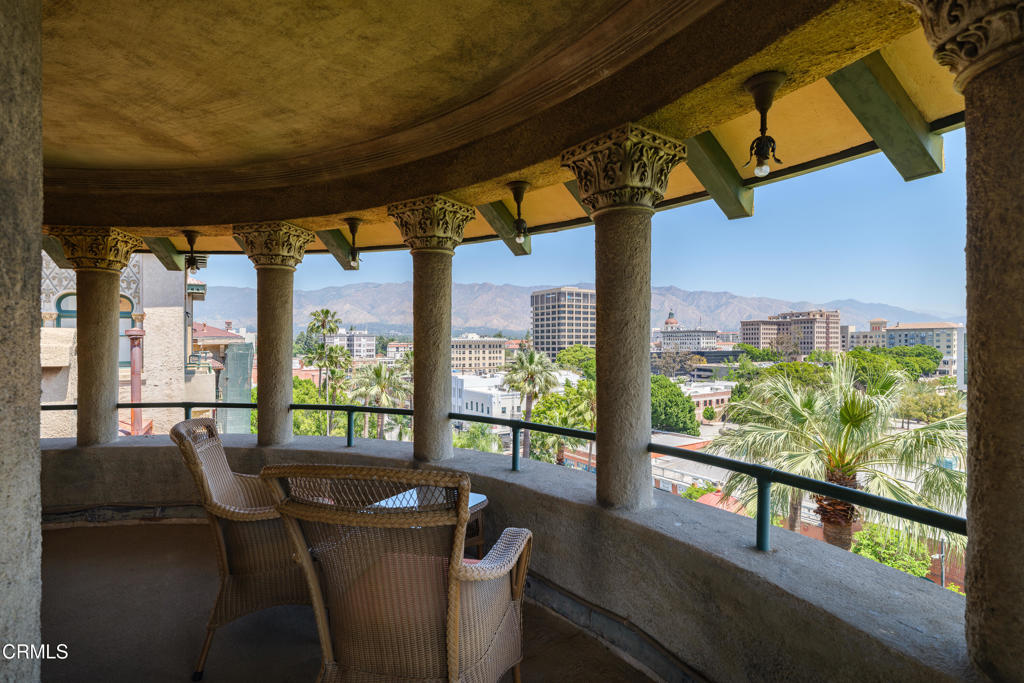 99 S Raymond Avenue 409